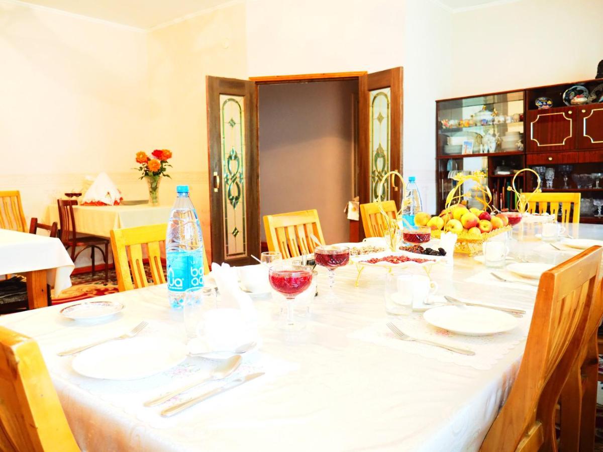 Baktygul Guesthouse Naryn Екстер'єр фото